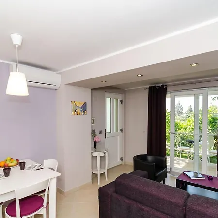 Gaura - Comfort One-bedroom With Terrace Lägenhet Dubrovnik