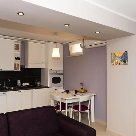 Apartment Gaura - Comfort One-bedroom With Terrace *