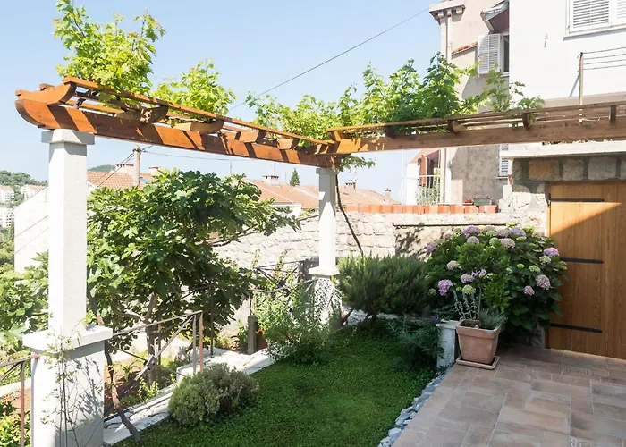 Gaura - Comfort One-bedroom With Terrace 公寓 *